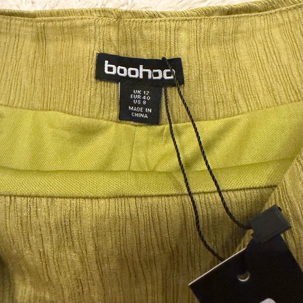 Textured Olive Maxi Skirt with Side Slit - Picture 8 of 8